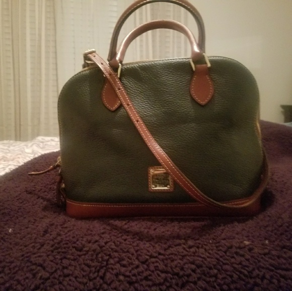 Purse - Picture 1 of 1